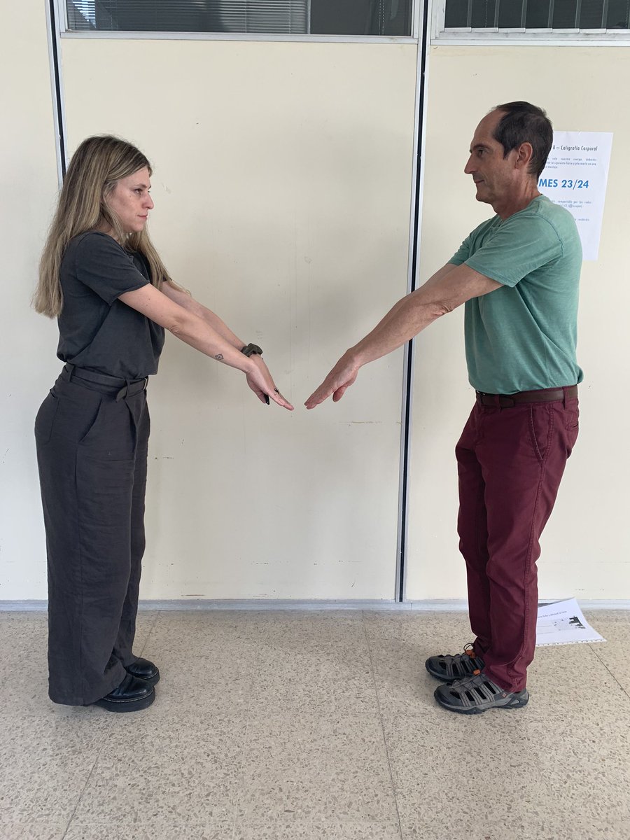 lauraaymz tweet media