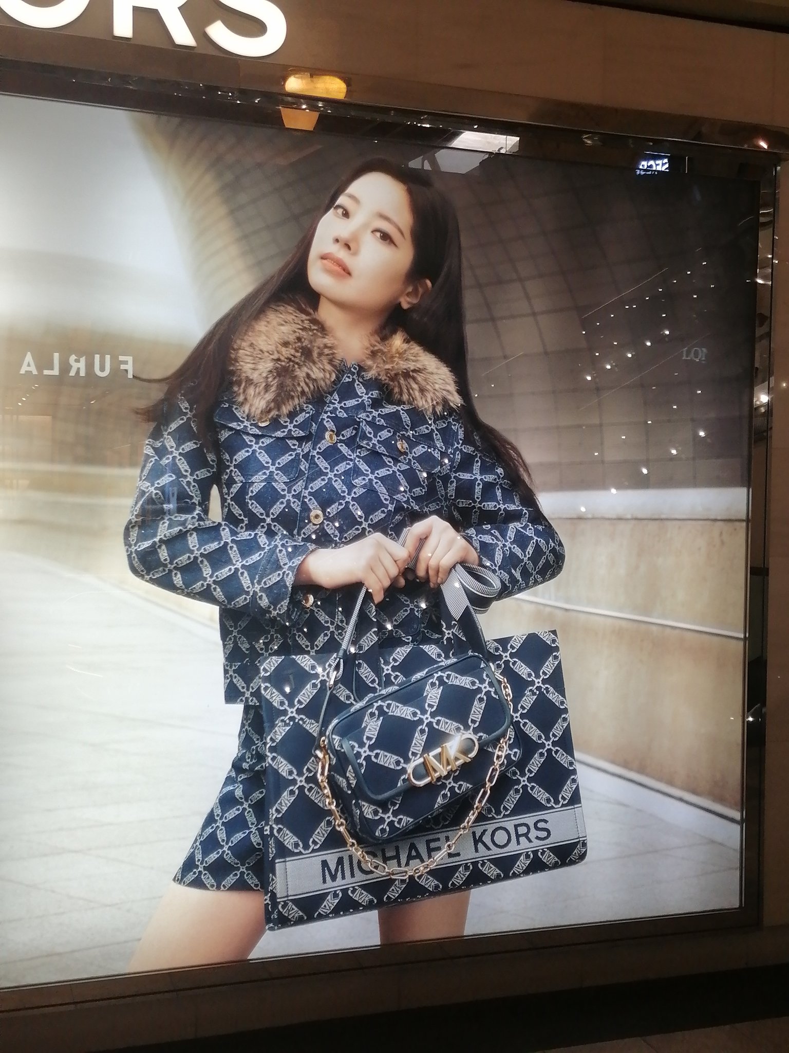julie on X The Ads of Dahyun for Michael Kors at Powerplant Rockwell and Greenbelt 5 https t G6sEwax4w8 X