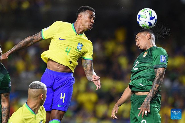 Gabriel Magalhães 🇧🇷 has NOT suffered an injury injury after he was forced off during Brazil’s victory over Bolivia.

#Arsenal's Brazilian ⭐️ underwent scans on his right thigh after complaining of ‘muscle pain’ which revealed no injury.