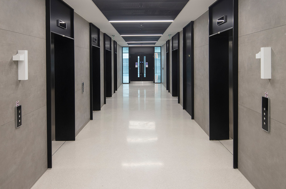 FlowcreteUK's tweet image. Let&apos;s open another case study...

Flowcrete Mondeco Rapide #seamlessterrazzo sets the right first impression at a prestigious office development in the heart of Leeds ✨

Read more:

hubs.li/Q021zXwl0

#flowcrete #flooringproject #flooringinstallation #resinflooring