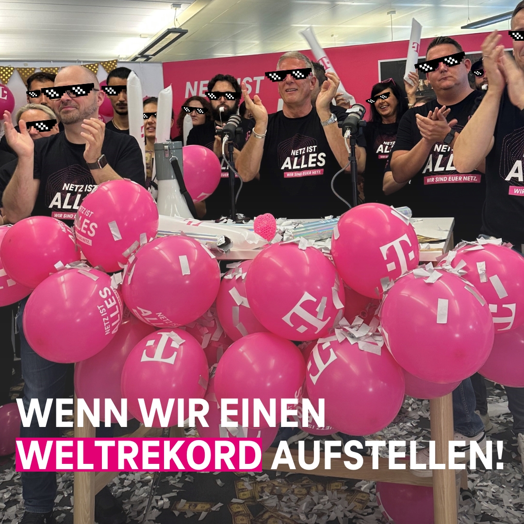 deutschetelekom's tweet photo. Wir haben den Mobilfunk-Weltrekord geknackt! 🏆Durch den zusätzlichen Einsatz des 6 GHz Frequenzspektrums haben wir 12 GBit/s im #Mobilfunk erreicht. Bei Tests unter realen Bedingungen waren Datengeschwindigkeit &amp; Bandbreite höher als im heutigen #5G-Netz. https://t.co/MqGe83T3Zl https://t.co/VdhT5iIVkV