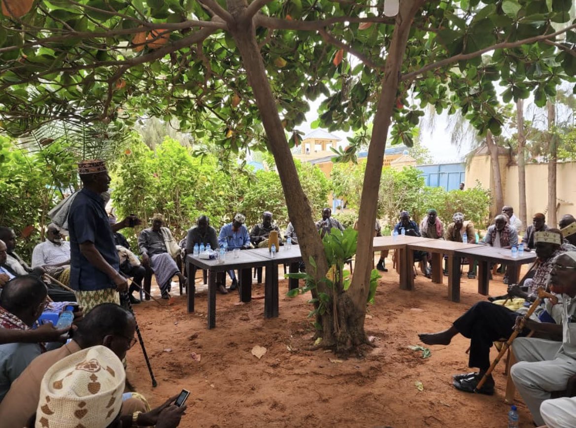 MAWareSO's tweet photo. Preparations underway for the coronation of Ugas Yusuf Ugas Hassan of Hawadle. A solid traditional foundation is necessary for life, livelihoods, and liberation! Guul. https://t.co/5j1wmwXHAR