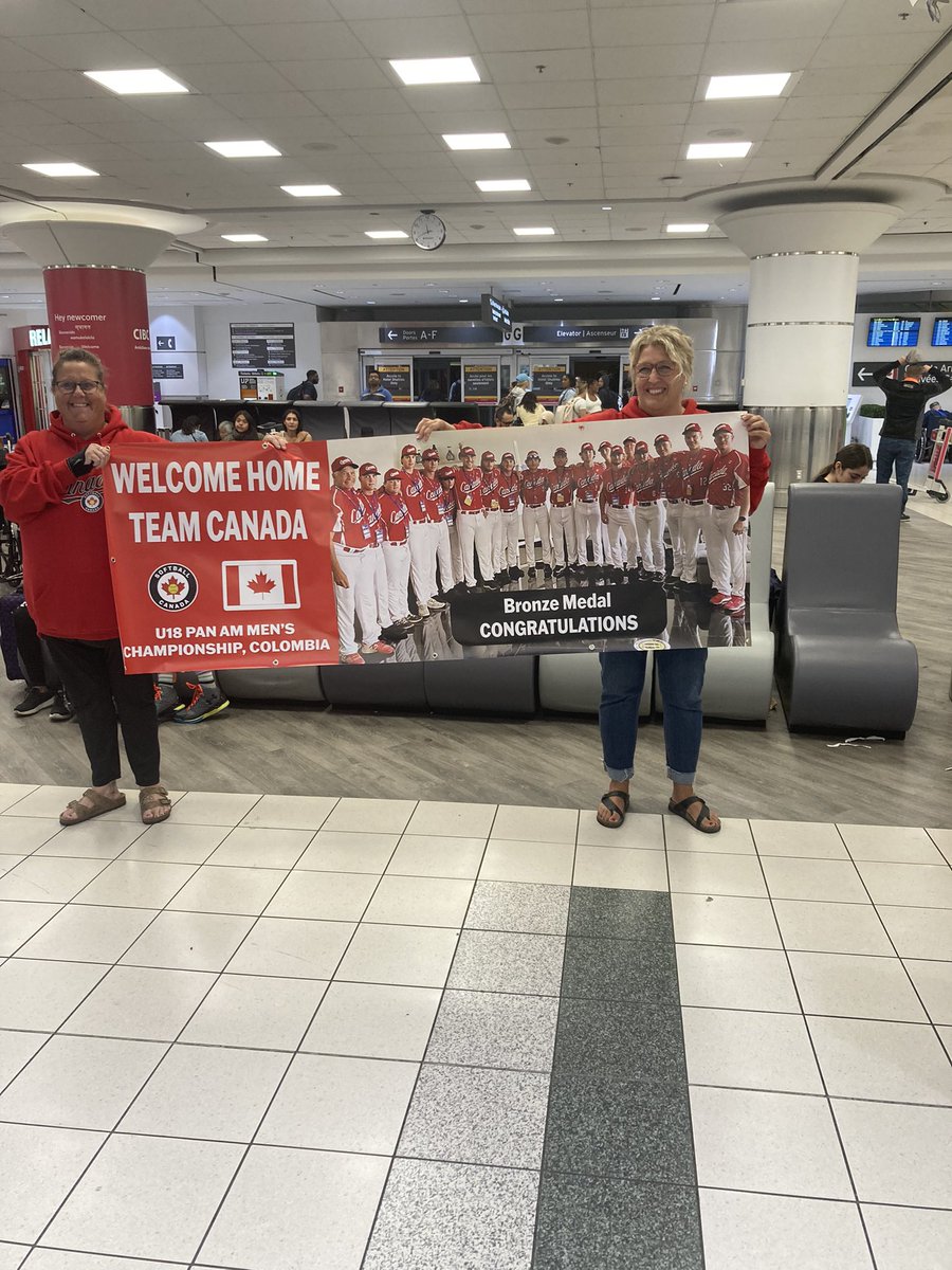 Experience of a lifetime with Softball Canada and a great welcome home. On to Mexico 🇨🇦🥎