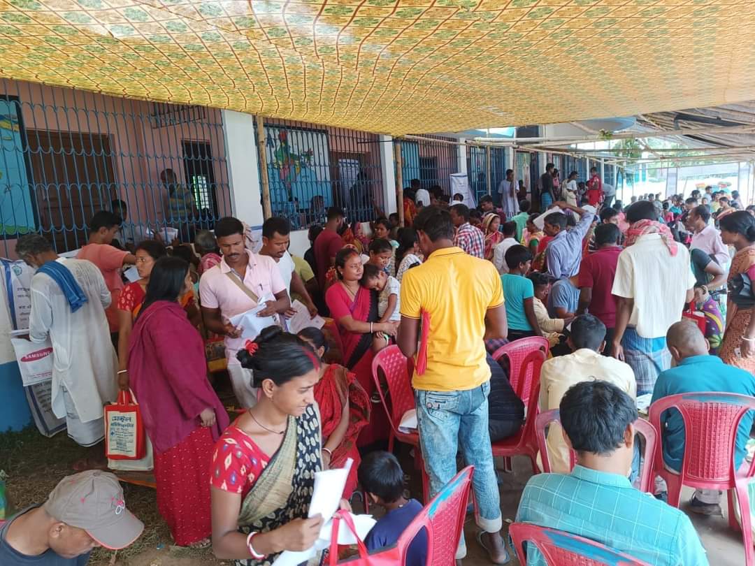 Glimps of Duare Sarkar VII camp at Pandua GP under Gazole Block in Malda.

#DuareSarkar
#MaldaDistrictAdministration
<a href="/district_malda/">Malda District Official</a>
<a href="/egiye_bangla/">Egiye Bangla</a>