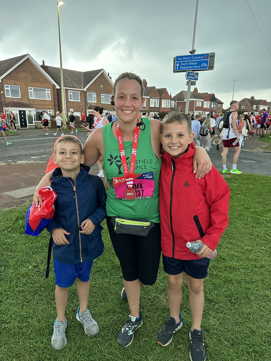 Tim_Gi11's tweet image. Well done @emmagillhead! Amazing effort, so proud of you. The biblical level storm after this photo was epic too 😂