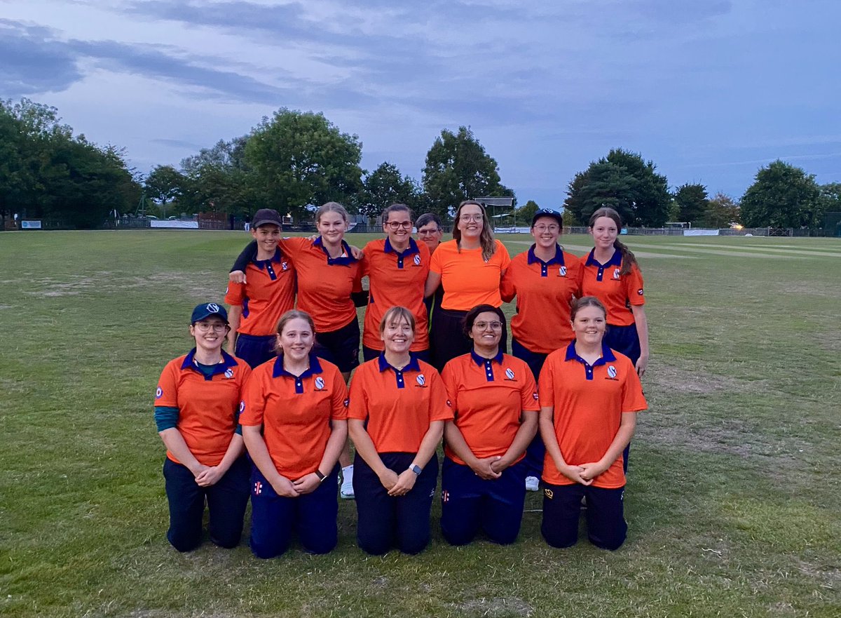 What an amazing season. Double winners @TheKentSlam and @KentCricketDev development league. Huge team effort over the season 🦢🏏