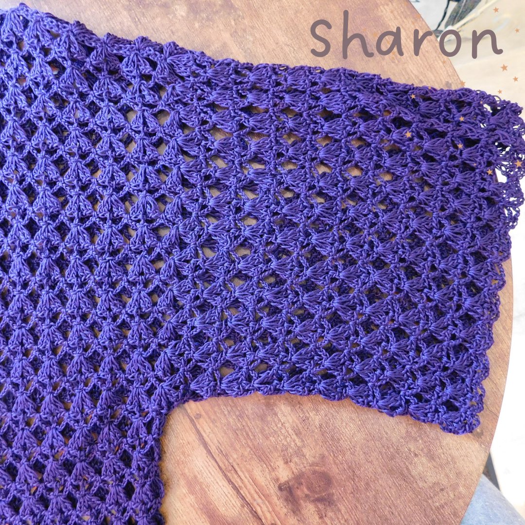 rosy_plus's tweet photo. 新作のお知らせです。「Sharon」より手編みのトップスが入荷しました。素材はコットンで色は2色。残暑にちょうど良いですね。#手編みの洋服 #かぎ針編みの作品 #編み物好き #ニットセラピー #knitting https://t.co/45LT9mmgF1