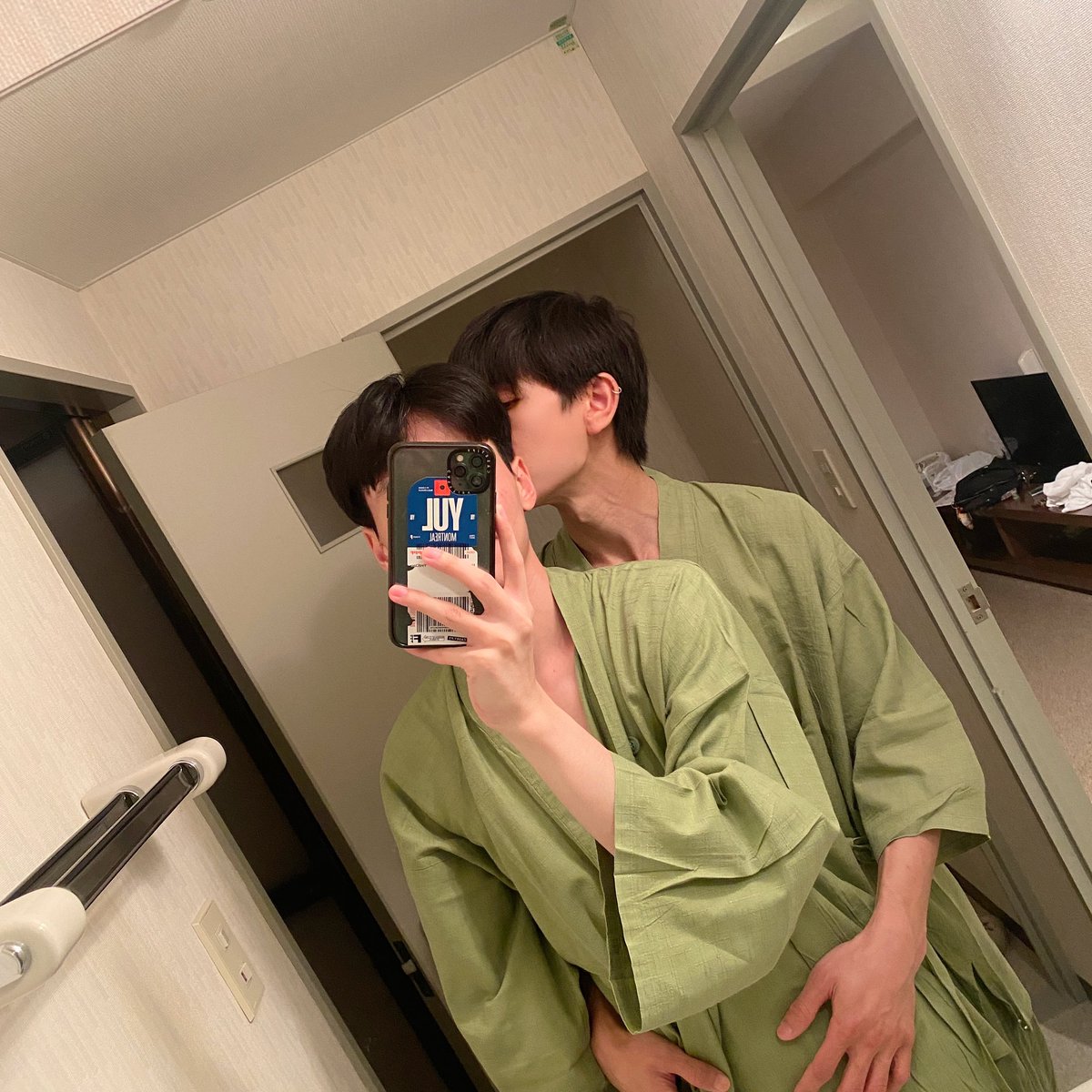 YingYingYing921's tweet image. สวยหล่อเหมาะสม​ รักเอยเตยหอม​ ญี่ปุ่นหวานเจี๊ยบ​ #FORMASS​ #CutiepieinJapan