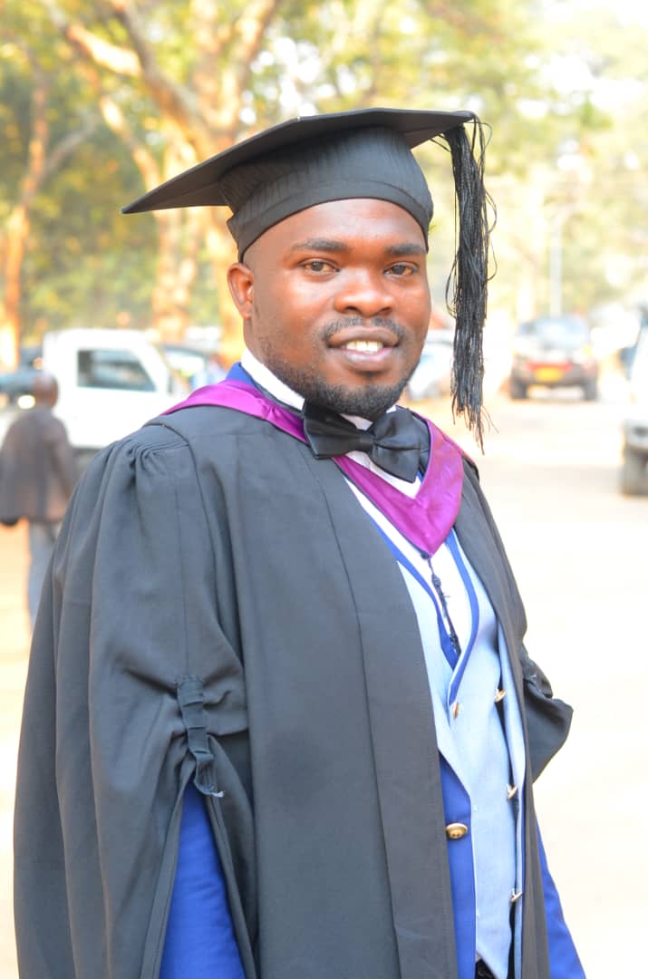 Graduated from Mzuzu University In Parasitology and Disease Vector Control (honours) with an Upper Second Class.
#friends of mosquitoes are in mtown#
