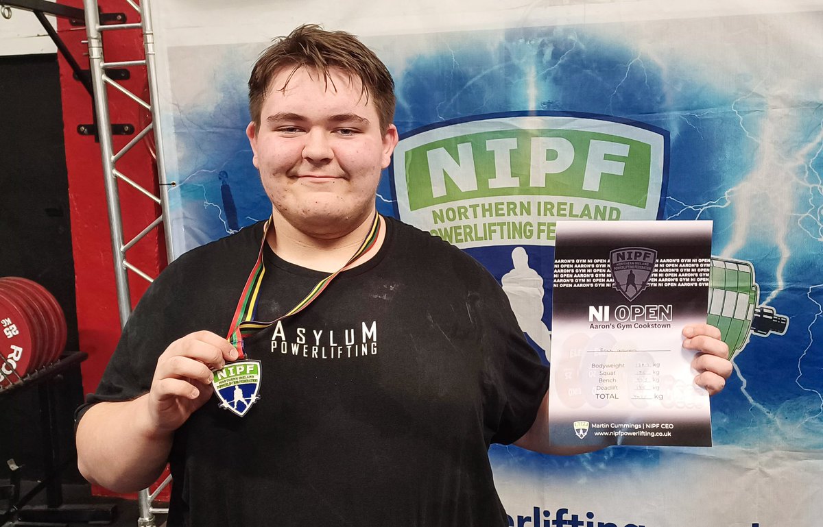 Zack Graham, Y13 <a href="/RegentHouseSch/">Regent House School</a> broke two NI powerlifting sub jnr records at the NIPF Open at the weekend during his first competition. Squat 185kg and total for squat, bench and deadlift 467.5kg. Beating previous records set in 2019.