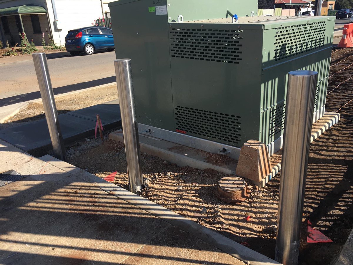 MsaBollards's tweet photo. #MSABollards #FixedBollards #AustralianMade #AustralianOwned
☎️ 08 8187 2811 📧 sales@msabollards.com.au #securitybollards
13 Dorset St Lonsdale SA #bollards #sentrybollards #ichoosesa @AustralianMade #Adelaide #Engineering #manufacturing #manufacturer #bollard #lonsdale #install https://t.co/Gcqj1YU7Du