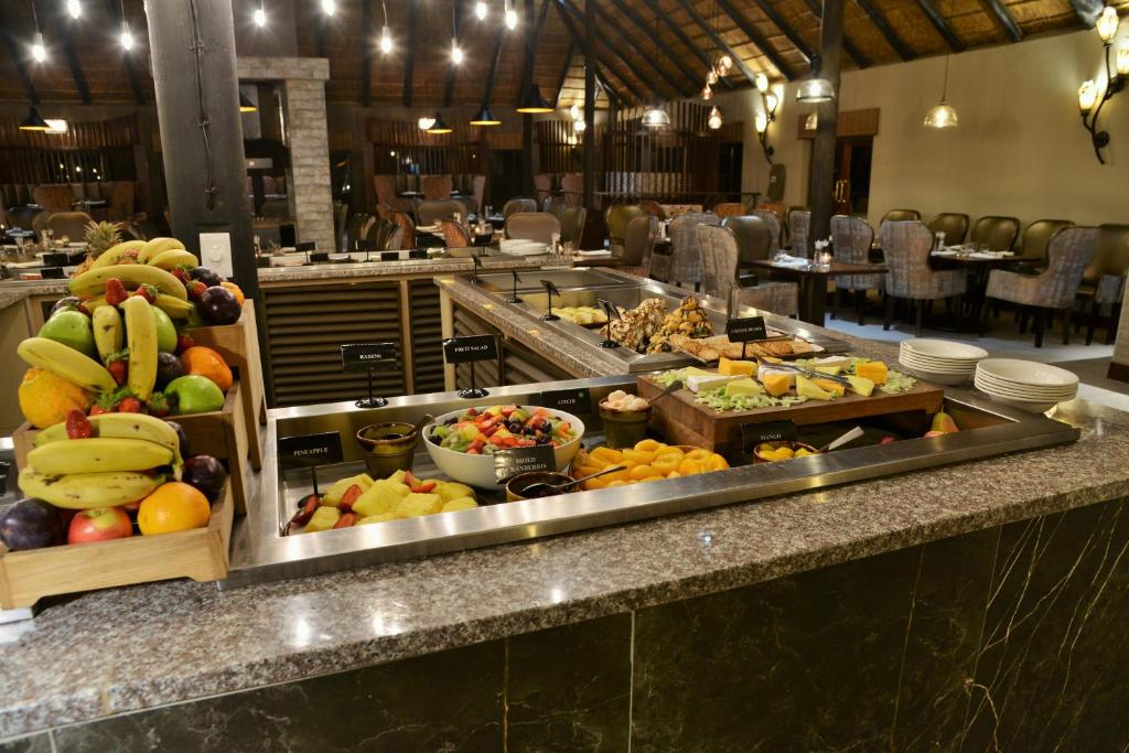 Letsgetlost_SA's tweet photo. #TravelPICKME #Limpopo
2-Night-Stay at Mabula Lodge
PRICE: R8848 pps

INCLUDES:
- Accommodation
- Three meals
- Two safaris daily
- Conservation Fee

Valid for travel until 30 Nov 2023

Full package info: https://t.co/OTNw1TF82o https://t.co/ZMbHhnKDTF