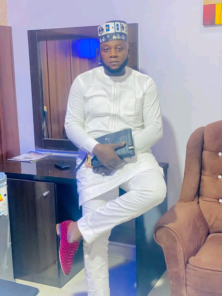 RahmatY03883071's tweet photo. Happy birthday to you🎉🎂Sir
 Amudayusuf Ajia🎉🎂🎉 we PROGRESSIVE LADIES FORUM 🥰⭐🥰wish you many happy returns of your day long life and prosperity age with more happiness manshallah bikuratullah Rahman 🙏🙏🙏
     You're such a wonderful Encouraging man to us🥰🥰🎂⭐
We must. https://t.co/llFyxILoC3