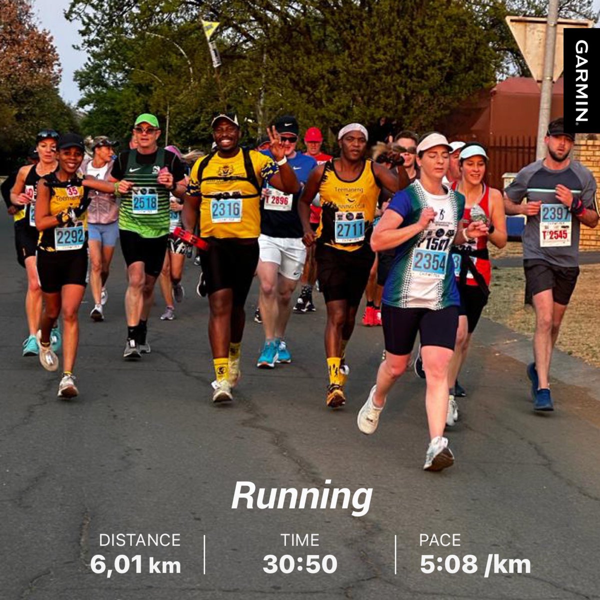 zamalekhula's tweet photo. #ZamaLeBus #RecoveryRun After @C2TitaniumsAC #Spring #HalfMarathon This Weekend We Are In Kimberly For #ColourRun #Sub2 Road To @CTMarathon #Sub04:30 #FetchYourBody2023 #IPaintedMyRun #MondayMotivation #run #runner #running #RunningWithTumiSole #TrapnLos https://t.co/V6p7DlEp0d