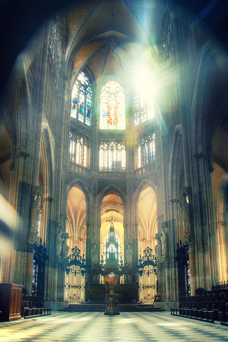 Let there Be Light
#photography #photographer #photographybloggers #photo #photooftheday #travelphotography #architecture #architecturephotography #architecture #gothic #lighting #History #Travel #traveling #traveltips #cathedral #Explore #religion #Christianity #France #Rouen
