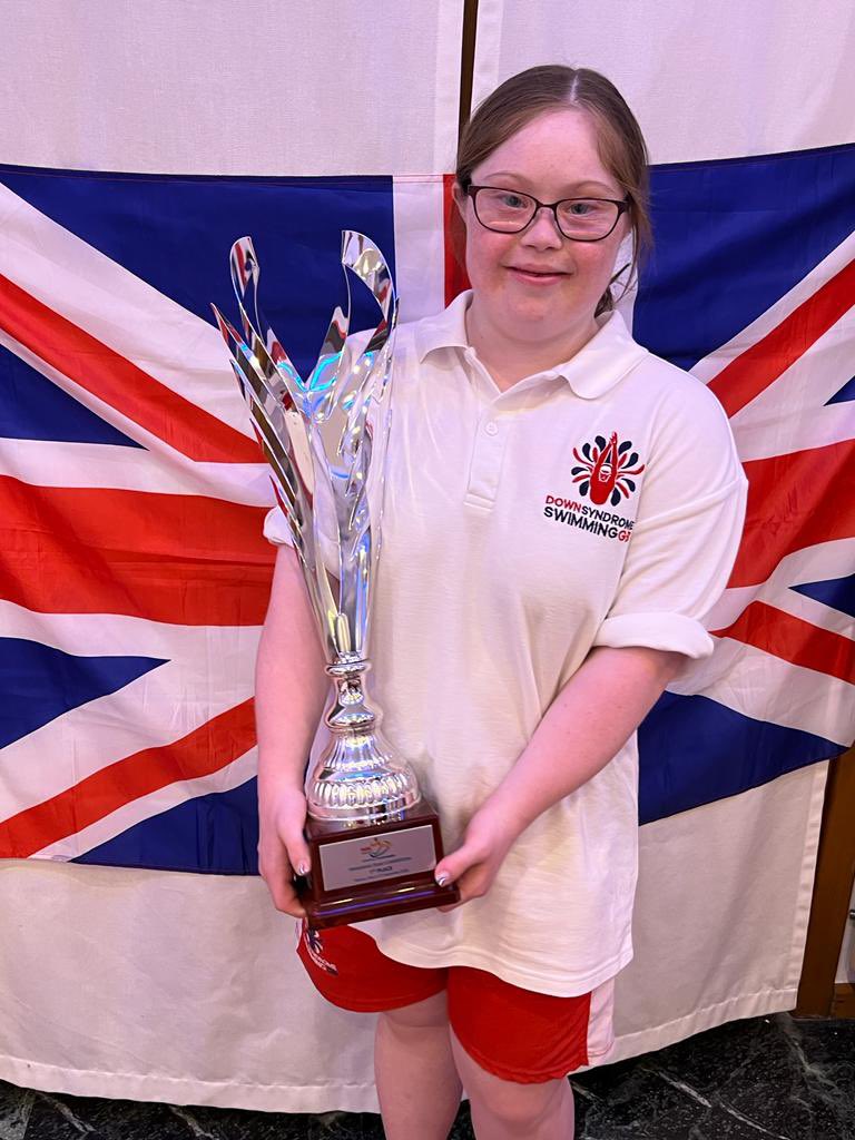 Karen Greig tweet media