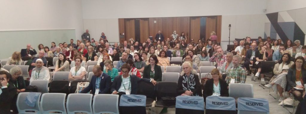 A Roundtable Dialogue at the ICOMOS Scientific Symposium “Heritage Changes” chaired by <a href="/CorneliusKalmar/">Cornelius Holtorf</a>
<a href="/Icomos_GA2023/">ICOMOS GA2023</a> Sydney addressing: “What does it mean to manage heritage for the future? How will heritage (have to) change”?  #IcomosGA2023

👉blogg.lnu.se/unesco/?p=3221