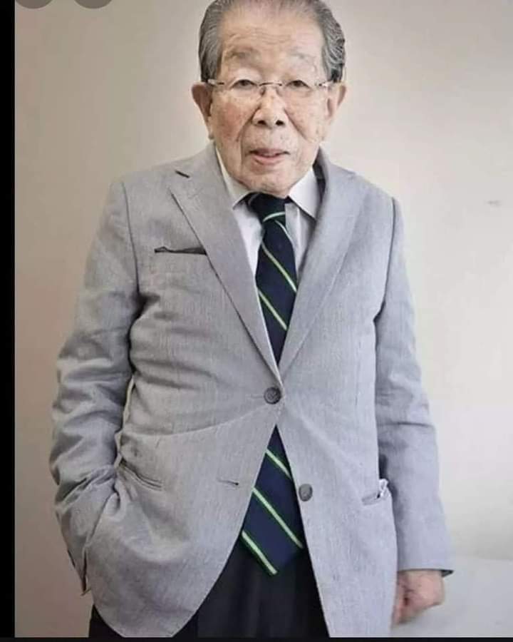 105 yaşında Ölen japon Doktordan kafaları karıştıran yazı mutlaka okuyun.

*S*: *Doktor, kardiyovasküler egzersizin ömrü uzatabileceğini duydum. Bu doğru mu?*
*A*: Kalp sadece şu kadar atar sonra durur, o kadar... Egzersiz yaparak zaman kaybetmeyin. Her şey eninde sonunda