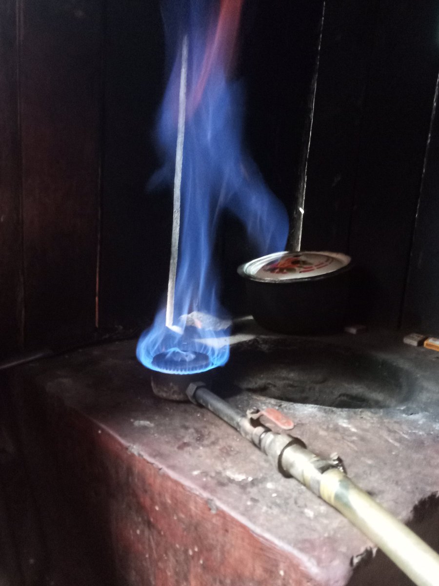 Good morning World 🌍
What are you planning to do differently today in order to better yourself.

Hope u picked learnings from your past self/past weeks.

We can still make D's a better planet. 
Let's manage the wastes FIRST

Call the #BiogasExpertUg on 0772793405