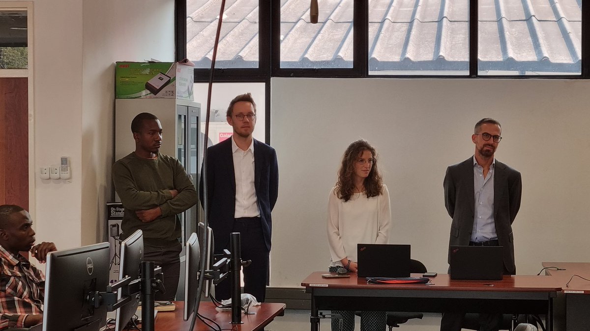 _KGRTC's tweet photo. Today we launched the following courses:
1. Risk and Safety of Photovoltaic Installation 
2. Grid Intergration of Renewable Energy Resources 
3. Geographical Information System for Energy Planning

We look forward to interactions this week as as we teach energy.

#weknowenergy https://t.co/YX6CKI3HtK