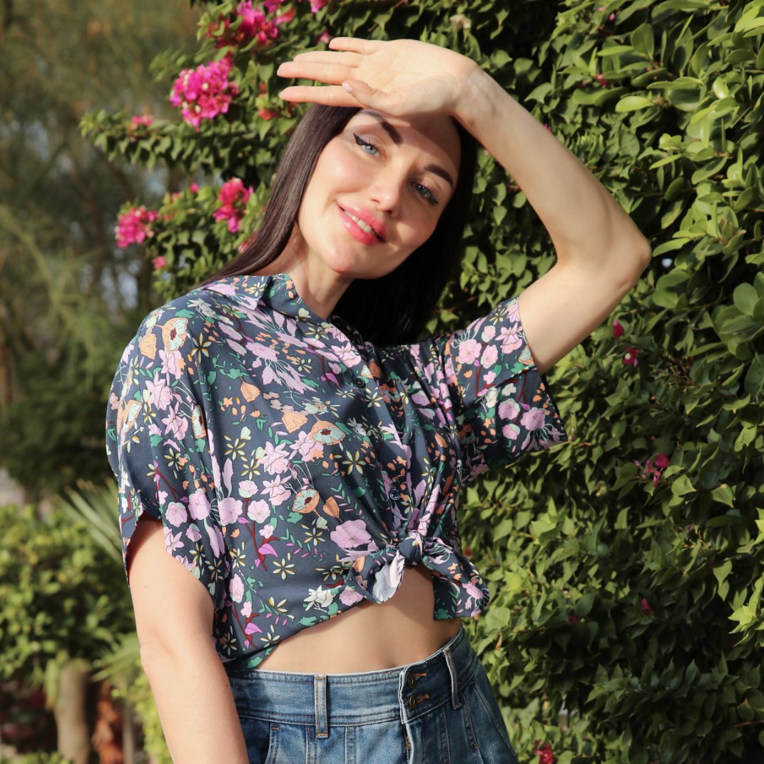 bossinimena's tweet image. Statement top that your wardrobe needs!

#statementtop #floraltop #floraldesign #bossinimena #bossinidubaimall #bossinijeans