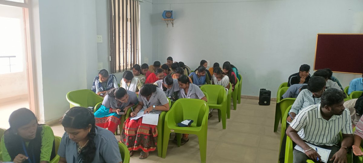 bis_madurai's tweet photo. On September 08, 2023, the BIS Standards Club of the Government College of Engineering, Bodi, Theni district held the Orientation program along with Standard writing competition for the students.
#bis #standard #standardclub https://t.co/h88IteCRa1