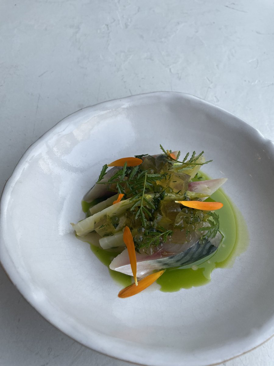 We have plenty of space at the restaurant this Wednesday and Thursday. Lunch or dinner.