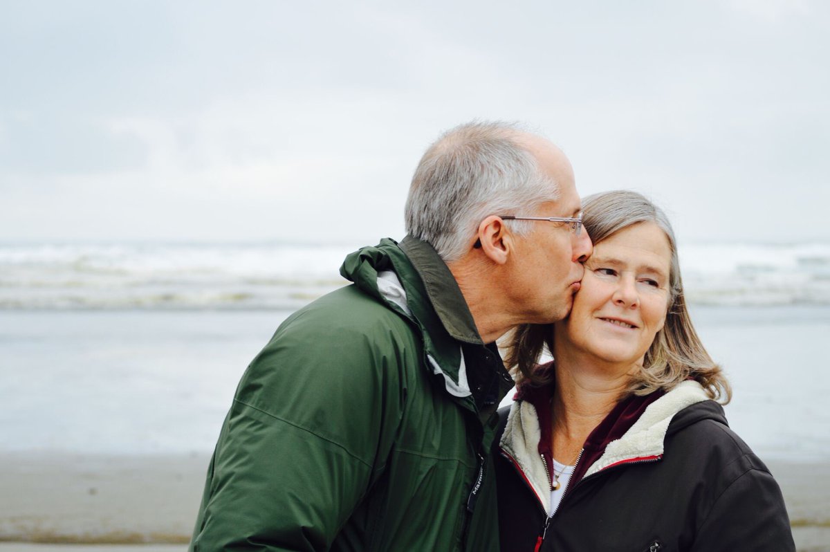 Thinking about life insurance? It's a smart move! 💡 Seek advice from a qualified professional to ensure you make the right choice for your loved ones. 💪🏼 #ProtectWhatMatters. 🏠❤️ #LifeInsuranceMatters