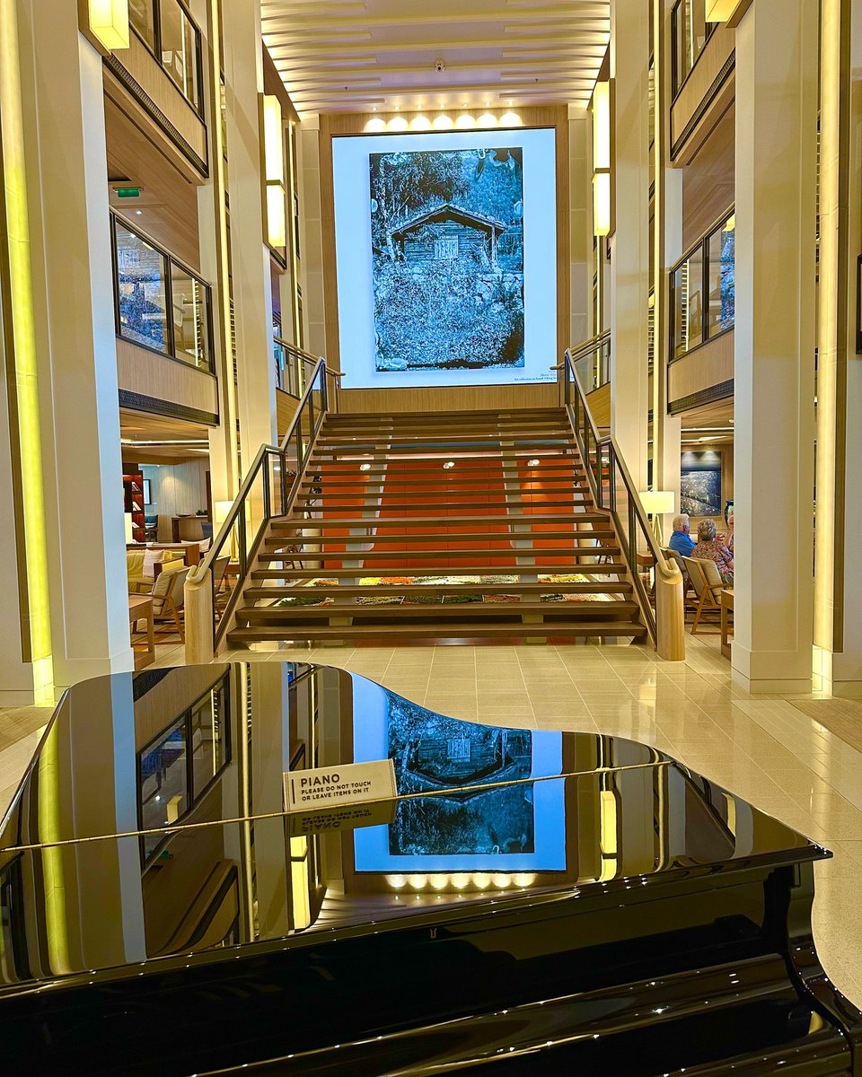 Missing the fabulous #VikingCruises ocean ships and the ever changing screen in the Atrium. This was an image on the Viking Jupiter recently in Liverpool  UK ❤️
#liverpool  
#MondayMemories 
#myvikingstory #beautifulship 
#VikingOceanCruises  
#Cruising 
#wanderlust #takemeback