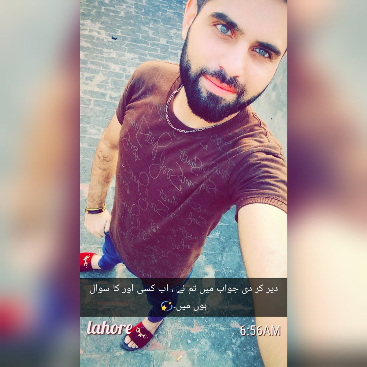 mehar_hasbi's tweet photo. زندگی سے تھوڑی وفا کیجئیے ، جو نہیں ملتا اسے دفع کیجئیے🍁
#MeharDadaa #GreenEyes #Billa #ColourFullLife #Dadaa https://t.co/6kD2PWrA8K