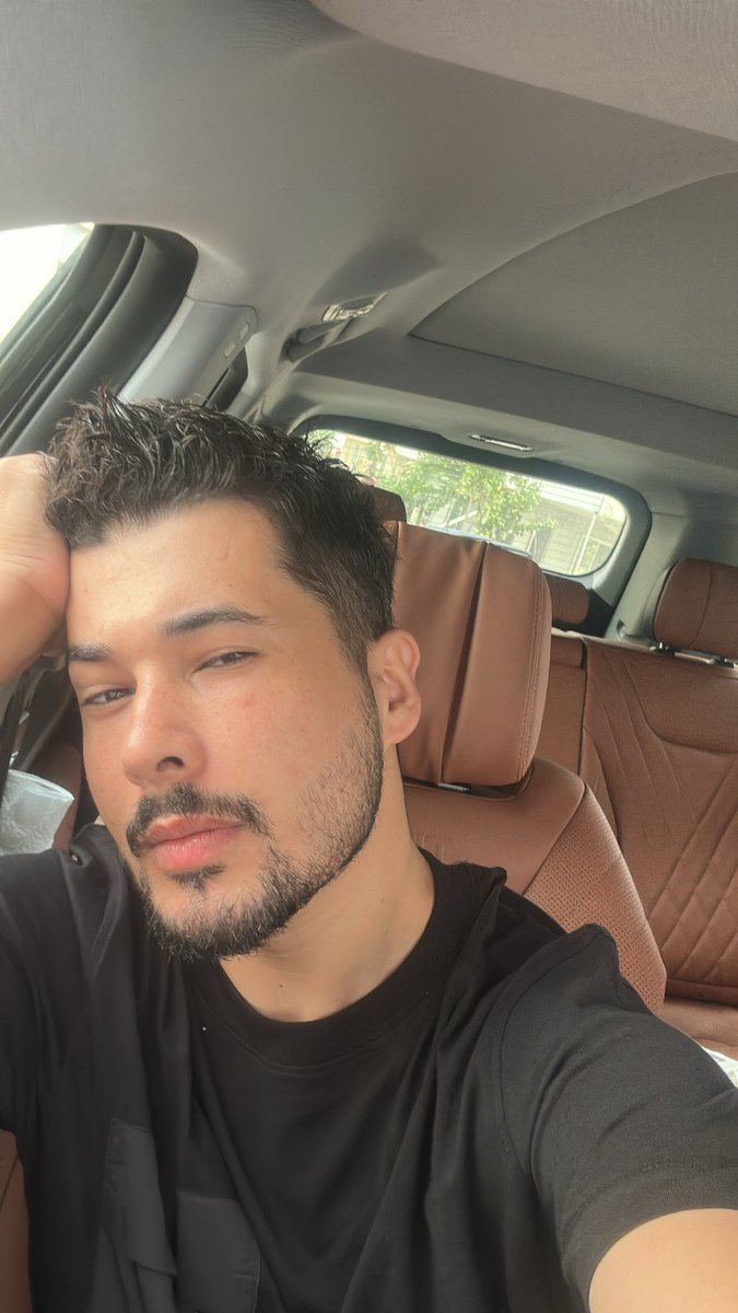 #OkullarAcılıyor 
#egitim 
#öğretmen 🔔

“Nerede kalmıştık…