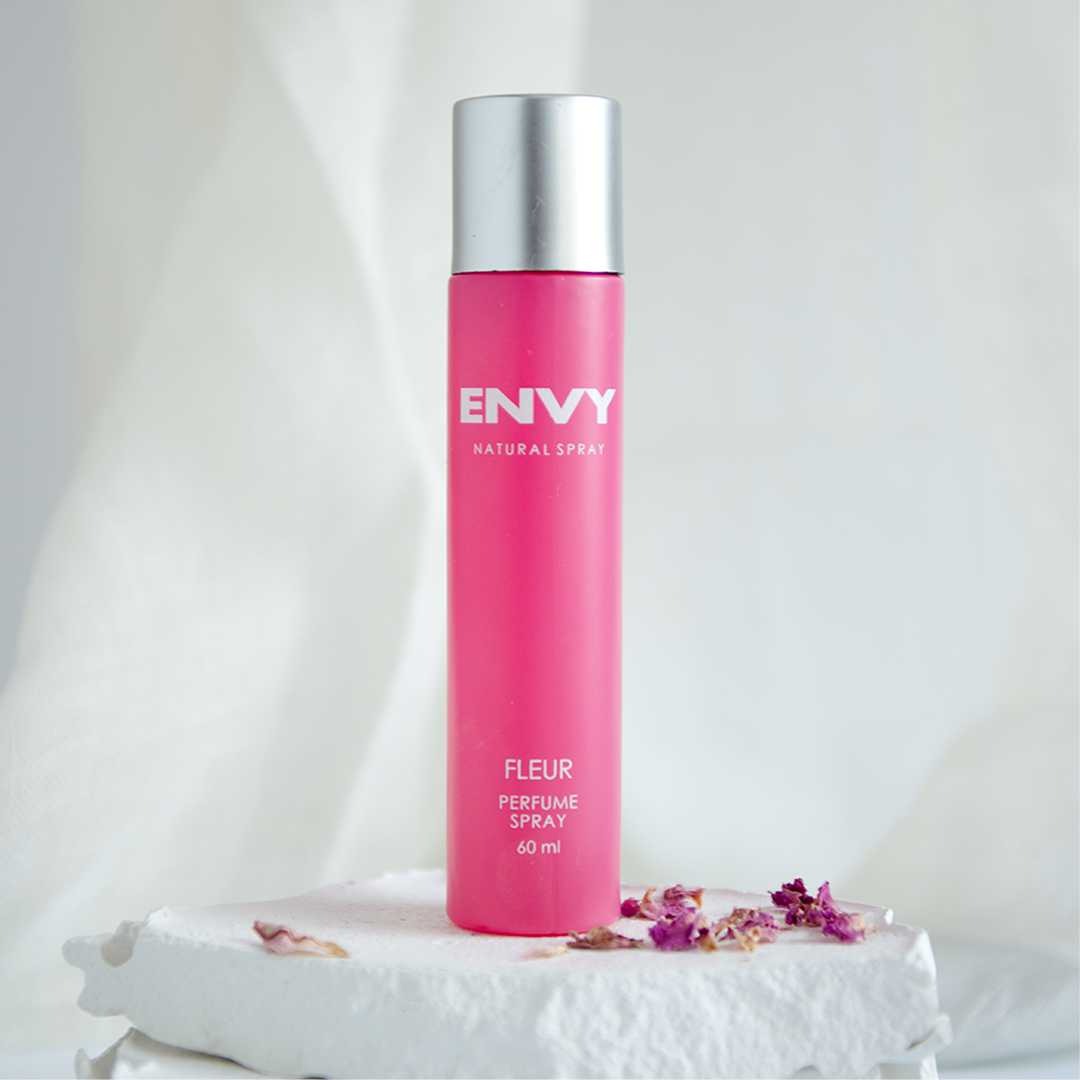Dive into a world where scent becomes poetry, and every note is a symphony of emotions. . . Get Your Envy: envyfragrances.com . . #Envy #Envyfragrance #Shine #Fragrancelove #France #Envyfleur #Authenticity #PremiumPerfumes #Essence #trustedfrenchfragrance #french