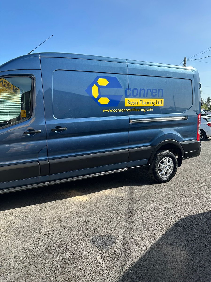 ConrenResin's tweet photo. Another new van to add to the fleet, all sign written and ready to go! 🚙🚙🚙
We do like some nice tidy racking, we’re not sure how long the guys will keep it like that though 🙄!
#Newvanday
#Conrenresinflooring
#Resinflooring https://t.co/j3wcjQbHae