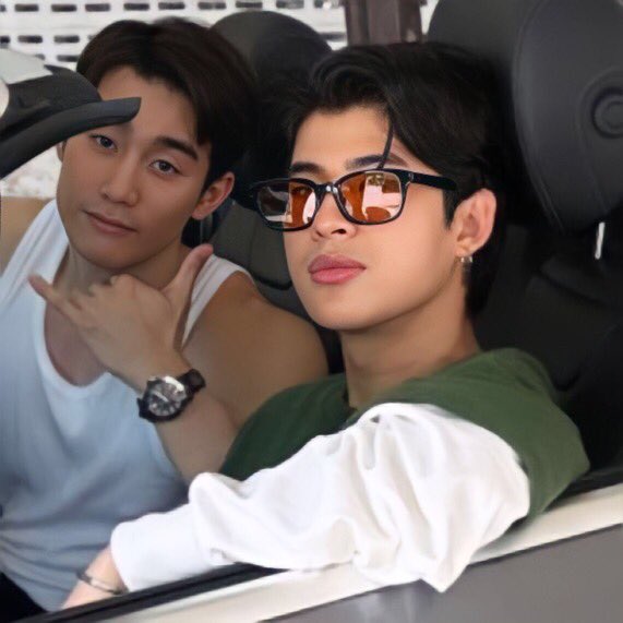 satangkts's tweet photo. #NeoMark x #ForceMark eight tweets AU
— what if floren deketin neo karena suka sama mark?
— Part of maba gak sopan ‘s AU https://t.co/Velkm04GkP