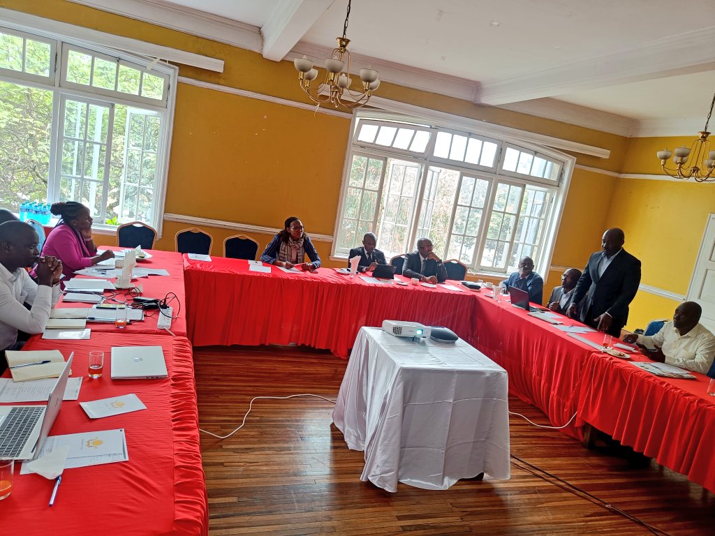 Currently ongoing,the CEO-Council Induction meeting at the Nairobi Club.

#IEKCEO
#EngineeringLeadership
@EngineersBoard