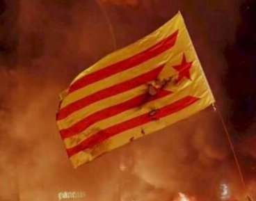La independència serà fruit de les accions que totes i cada una de nosaltres anem sembrant cada dia. 
El combat no ha acabat! 
Visca Catalunya lliure! 
#IndependènciaNiUnPasEnrere
<a href="/CDRCatOficial/">CDR Catalunya #RevoltaPopular 🔥</a>