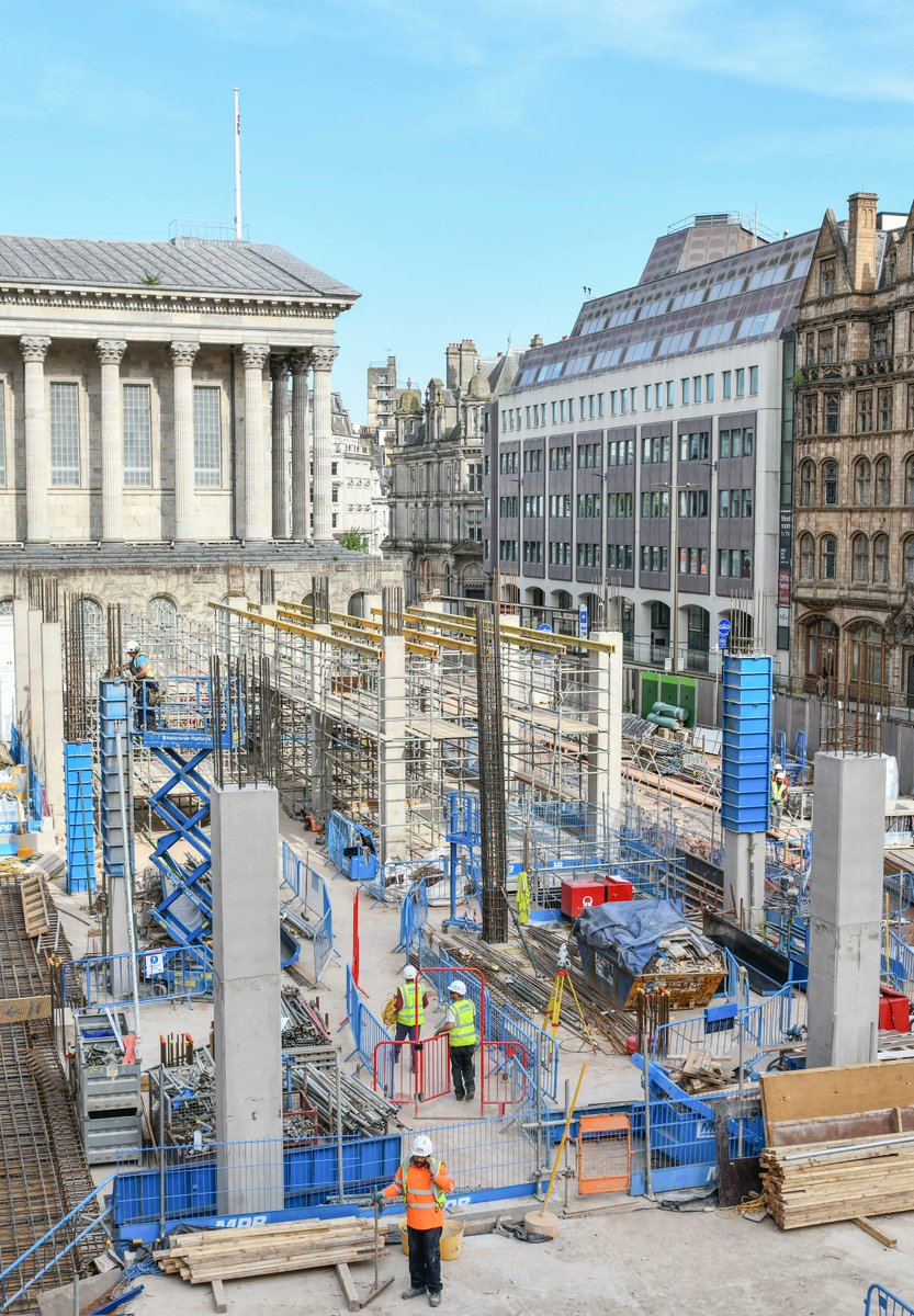 ParadiseBham's tweet image. The first of many milestones for Three Chamberlain Square, the core has reached its full height! There&apos;s no resting on laurels here as works continue forward on the next steps.  

@wearemcallpine - #MEPC - @FCBStudios