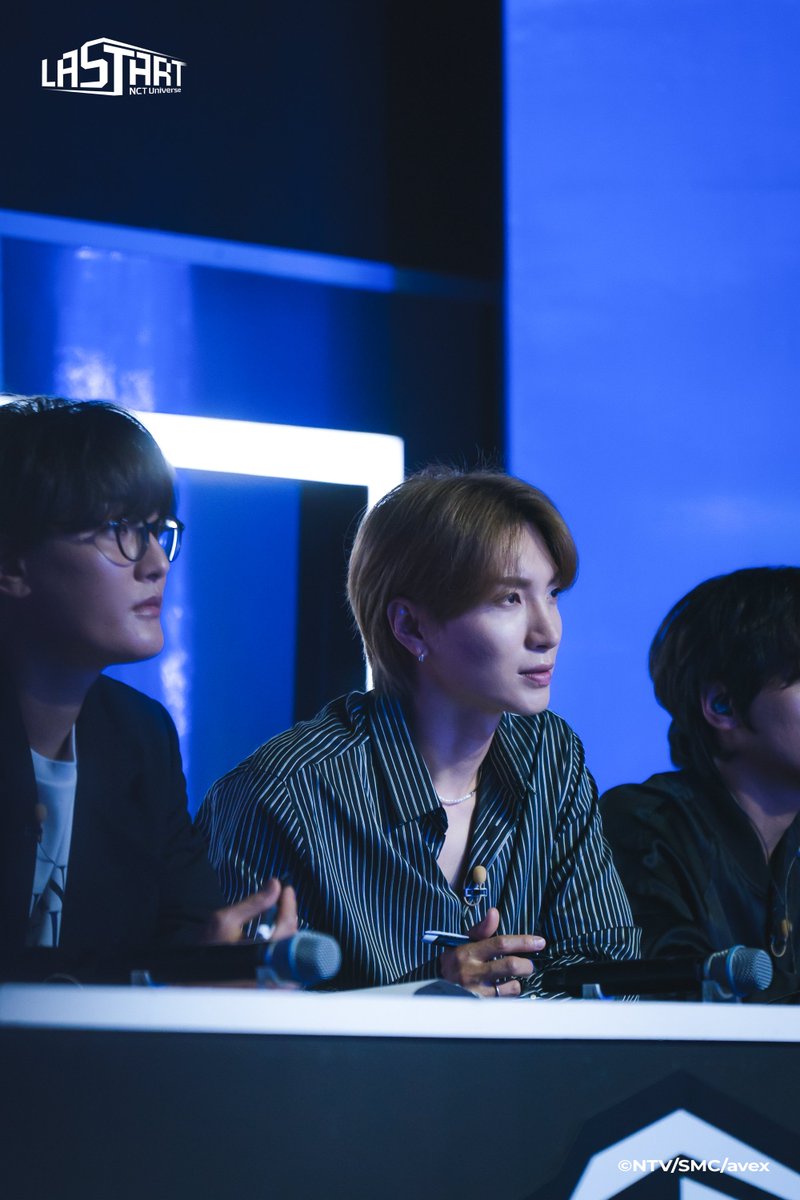 SM_NCTUniverse's tweet photo. LASTART💫 現場スチール写真📸
Ep.7 Scene Stills - Artist Director

#BoA #EUNHYUK #ウニョク
#KANGTA #カンタ #LEETEUK #イトゥク
#JOHNNY #ジャニー #HAECHAN #ヘチャン
#NCTUniverse #LASTART #ラスタート https://t.co/9DRIiVFu8D