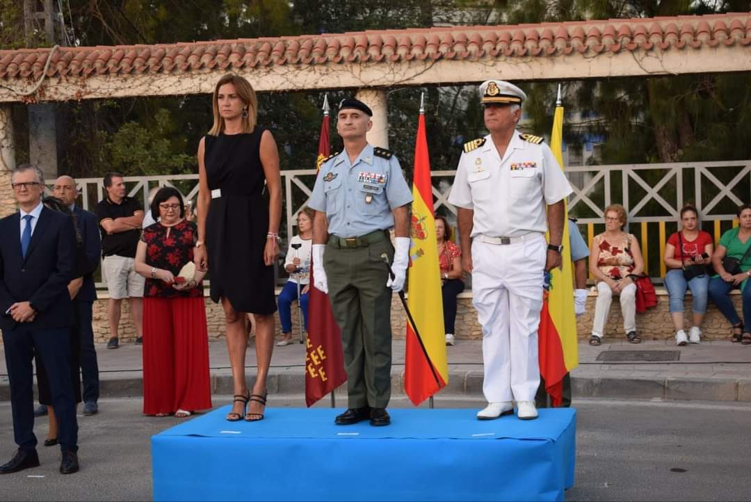 FUTER_ET's tweet photo. Arriado solemne de Bandera 🇪🇸por el 561 aniversario de la fundación de Archena realizado por un piquete del #RIPAC5, en la plaza 1° de Mayo el 10 de septiembre de 2023
#BRIPAC https://t.co/79yybBTMgH