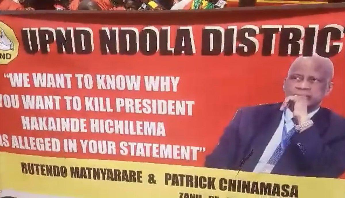 VaChivi_'s tweet photo. Everyone this side. RETWEET.

Today UPND is protesting against what Chinamasa said about Levy Mwanawasa and that those utterances were used against Hichilema. 

ZANU PF is causing division in SADC. https://t.co/SAvrleC0Rv