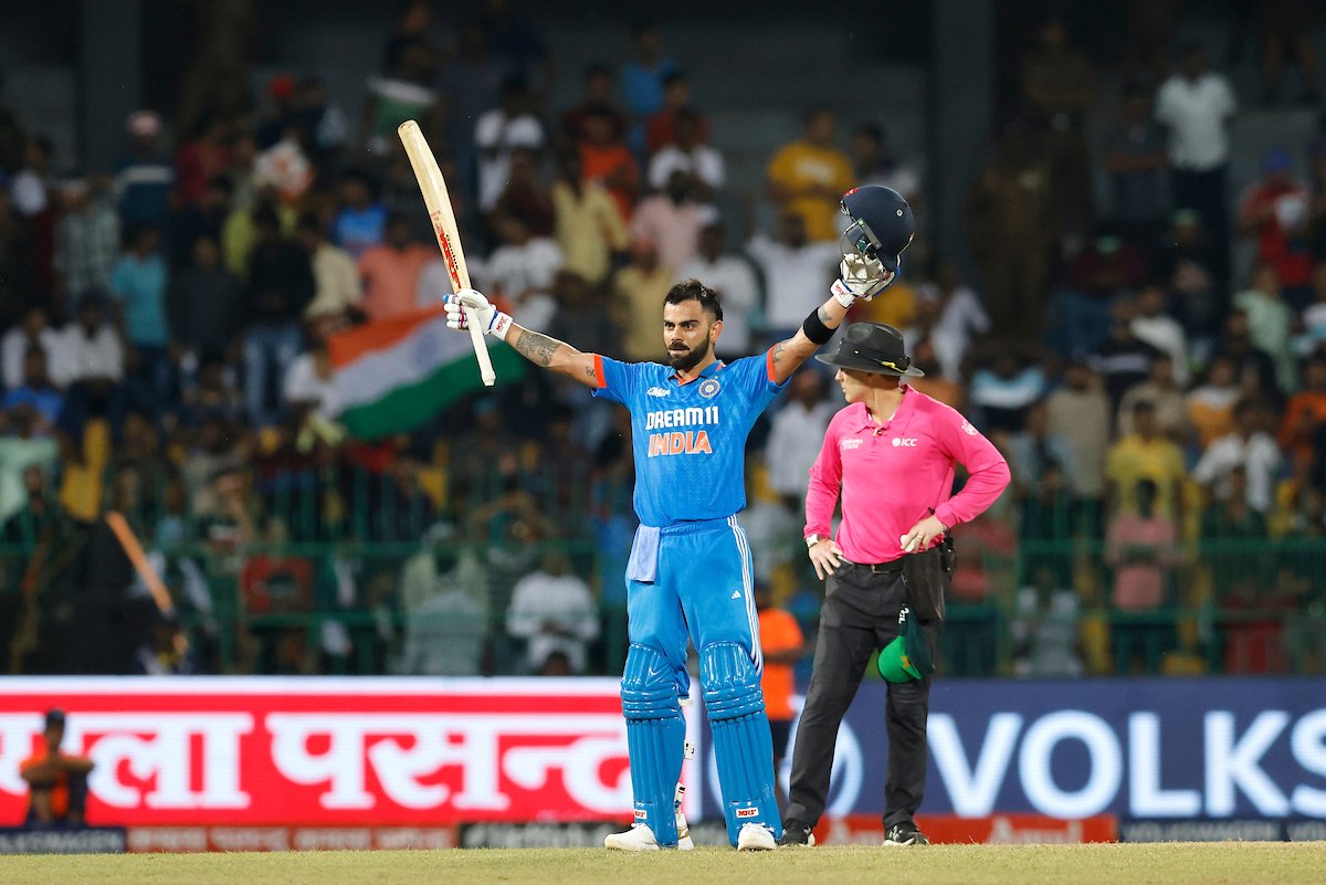 NitishGade's tweet photo. #INDvPAK #IndiavsPakistan #KLRahul #COMEBACKAGAIN #GOAT𓃵 #GOAT #fatherofpakisthan #kholi #ViratKohli #kingforareason #king #baapofpakistan https://t.co/8UsLFaB93k