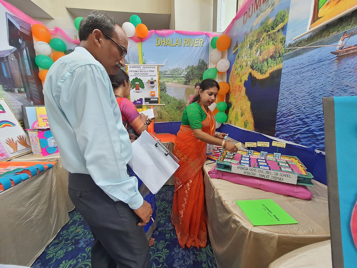 deo_dhalai's tweet photo. During judgment period of TLM exhibition under NIPUN TRIPURA MISSION. https://t.co/MtpGKn0Uja