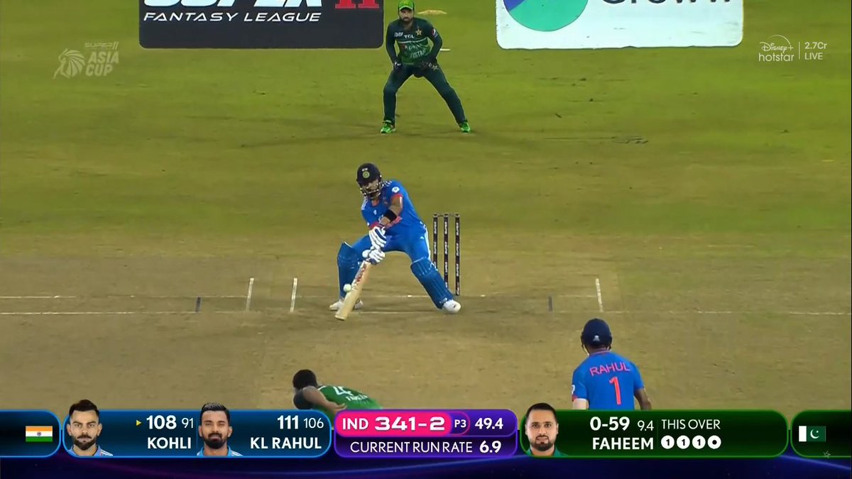 Amyth_X's tweet photo. Virat Kohli getting cheeky. 👀

#ViratKohli  #KingKohli #Colombo #AsiaCup2023 #AsiaCup #AsiaCup23 #IndiavsPak #INDvPAK #PAKvIND #PakvsIndia #cricket https://t.co/oqqhCXfQpb
