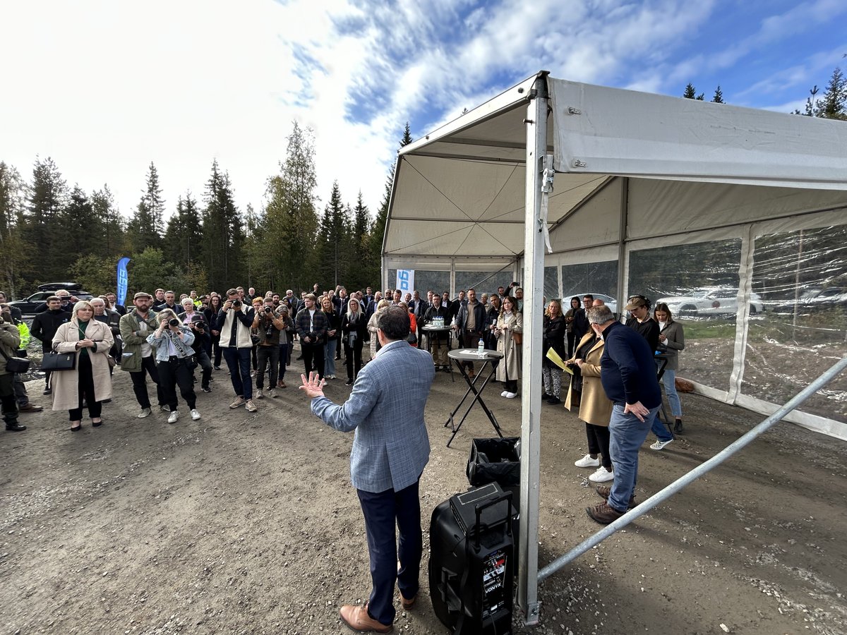 Our CEO Europe, Martin Phillips, our CFO, Melissa Roberts, and our Founder &amp; MD, Mark Thompson, joined by Mayor of Luleå, Carina Sammeli, the Governor of Norrbotten, Lotta Finstorp, and Johan Pehrson, Minister for Employment and Integration, put the first shovels in the ground.