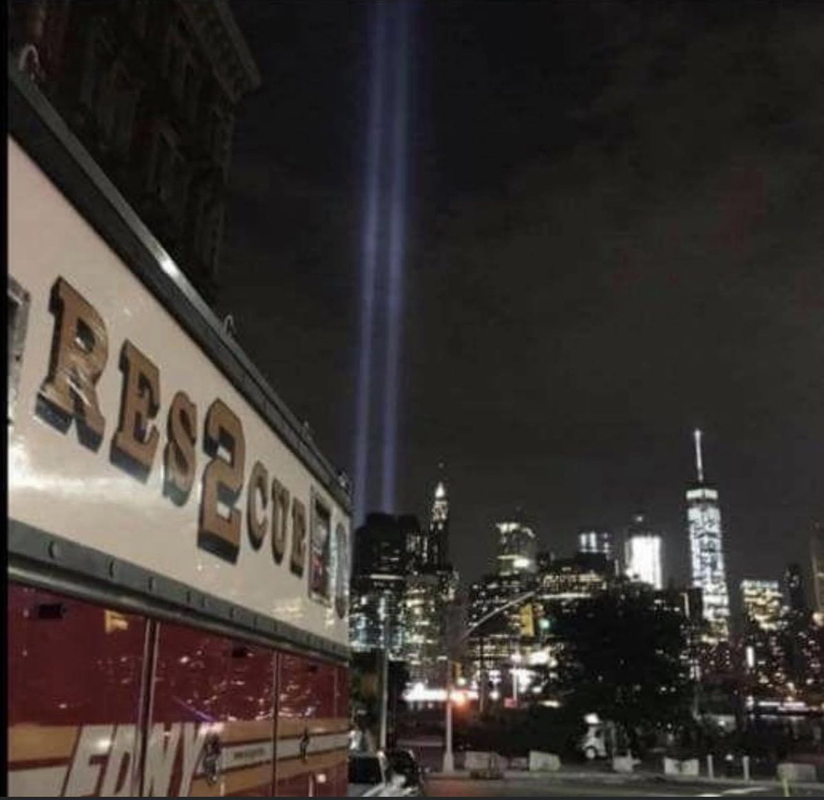 CoachCam40's tweet photo. NEVER FORGET!!!!!! https://t.co/yKn76brnle