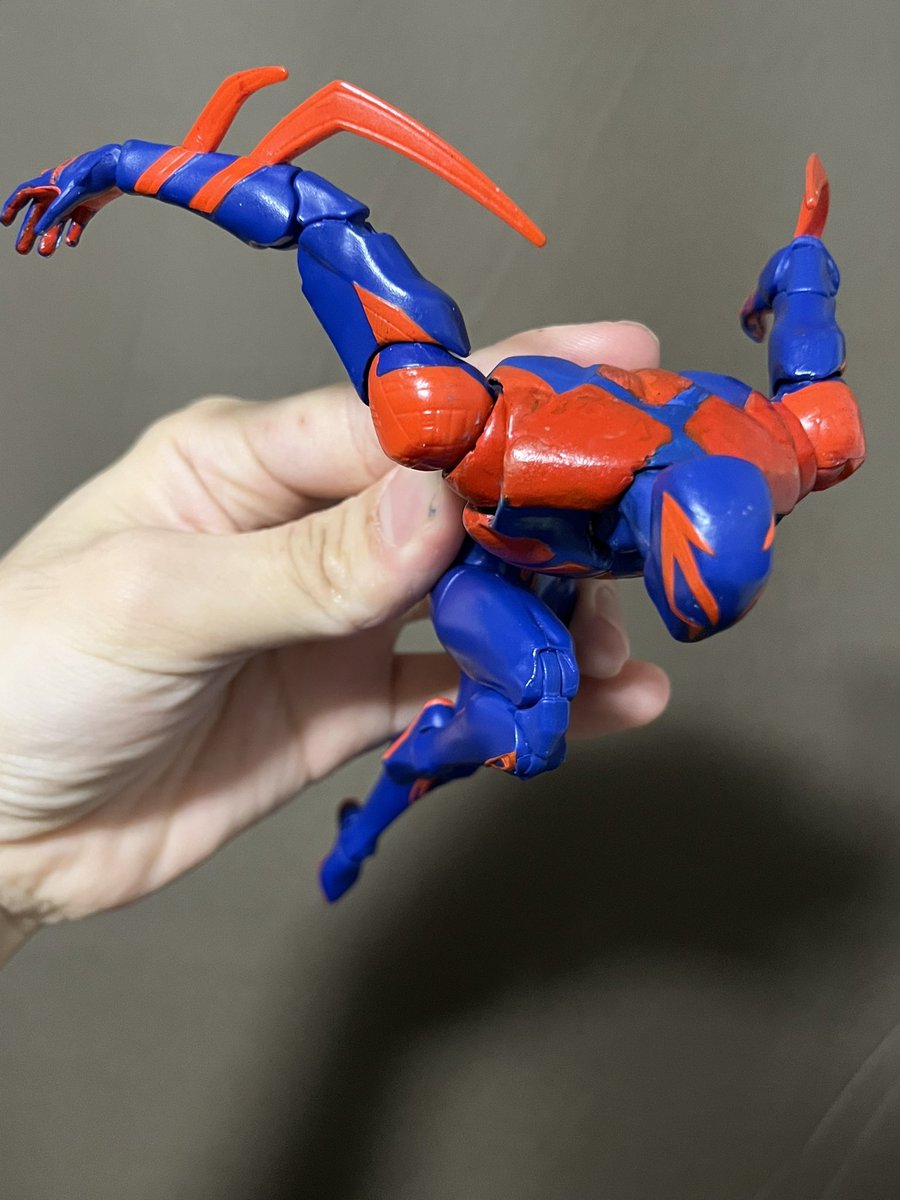 マーベルレジェンド スパイダーマン2099カスタム 首の付け根、胴、腰を