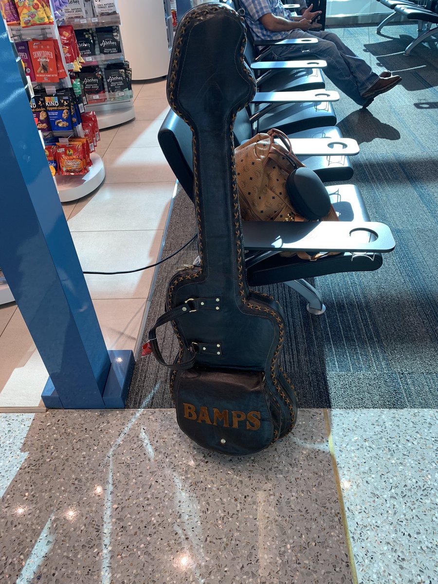 тєяαи¢є кєу tweet media