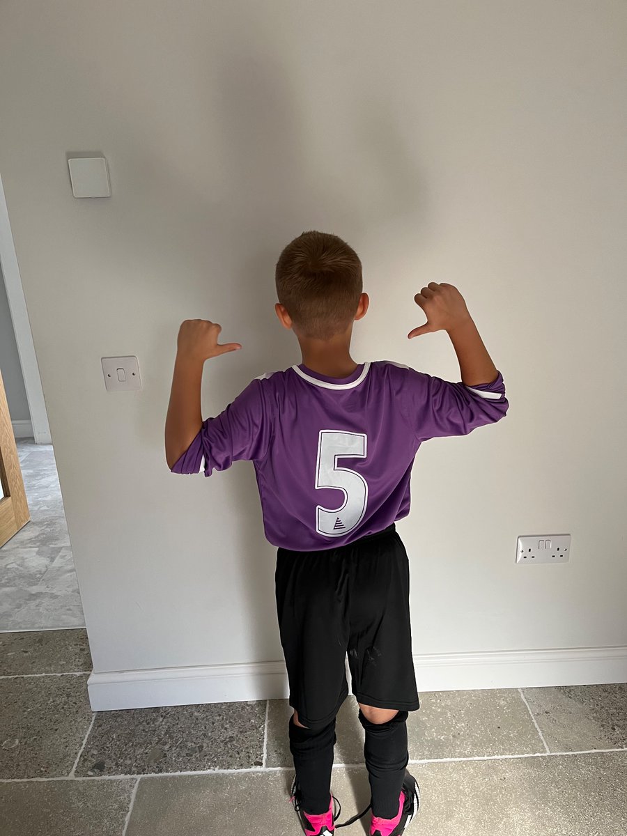 leevinvincent's tweet photo. As debuts go, that one was pretty special. Yesterday, Charlie played his first league game for his new team. They won 7-1 and he got FIVE assists and was awarded man of the match. What a start 💜🖤💜🖤 https://t.co/CpvTA2tP6P