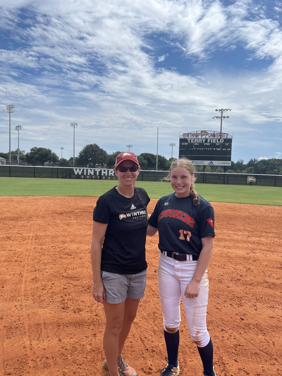 I had a great time on Saturday at Terry Field!! Thank you so much to <a href="/CoachFuller7/">Coach Fuller</a> for hosting another amazing camp! I can’t wait to be back! 
@Crushers_Dorgan