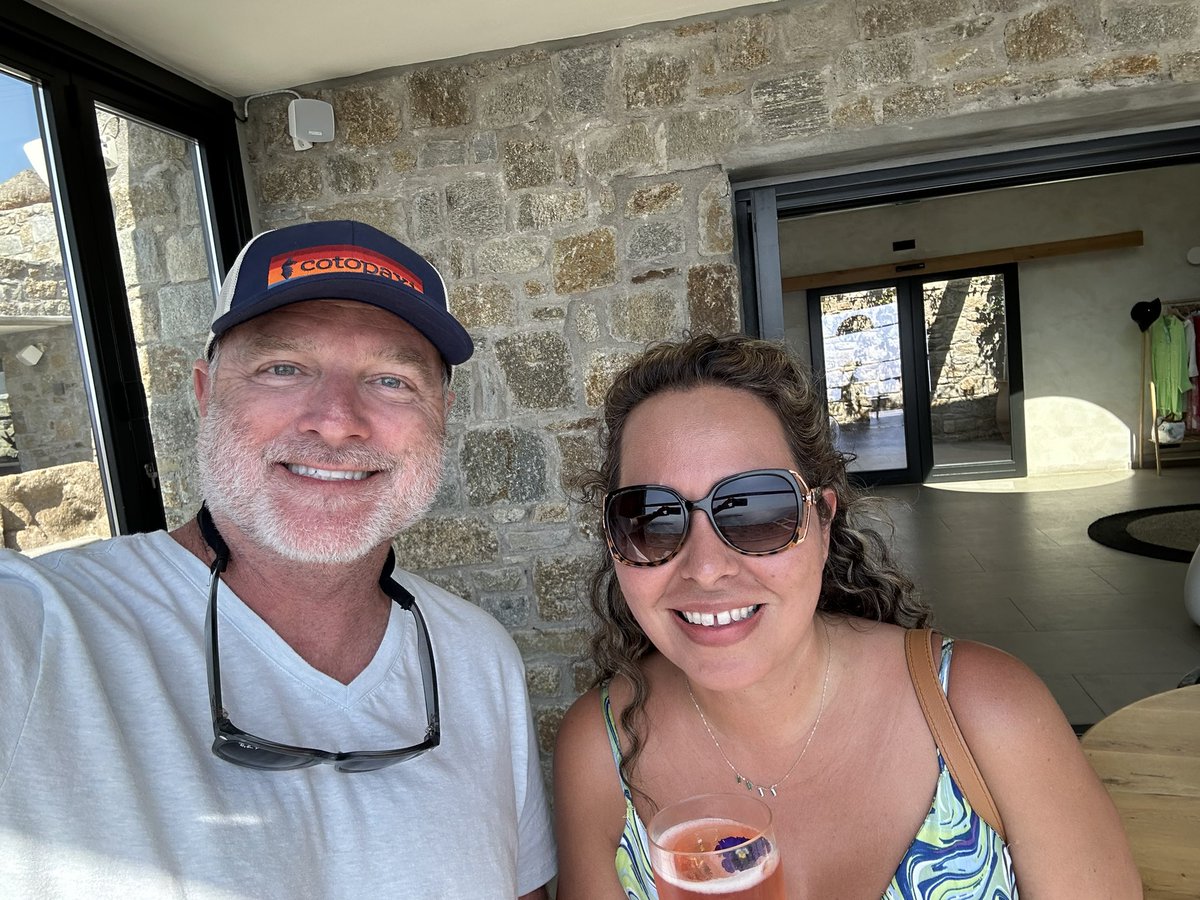 DelbertHawk's tweet photo. We made it through rough waters and high winds but we made it. @tropicana_mykonos_official https://t.co/MmQTay80eX